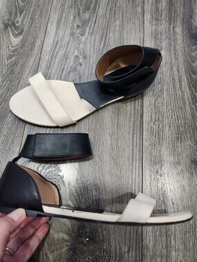 Chloe Two Tone Ankle Strap Sandals Open Toe Colorblock Black Off White 37.5